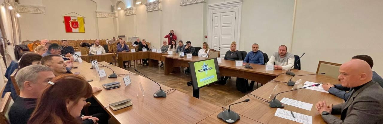 ����: 048.ua