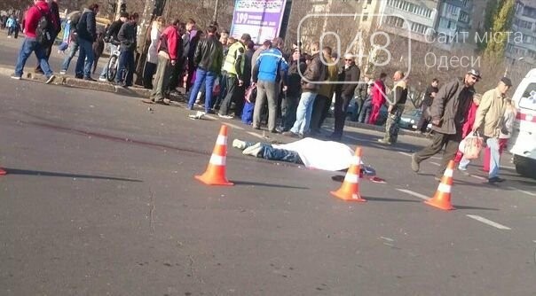 На Котовского в аварии погиб одесский мотоциклист (ФОТО) (фото) - фото 1
