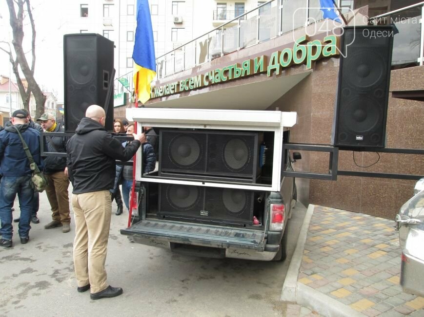 #FreeSavchenko: Штурм одеского консульства России и сожжение диктатора Путина (ФОТО, ВИДЕО) (фото) - фото 1