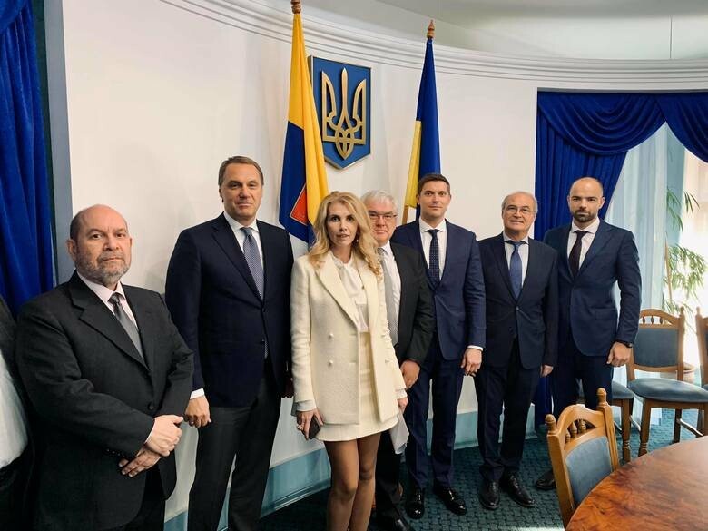  �������� ������� ��������� ����������� ������-������ 