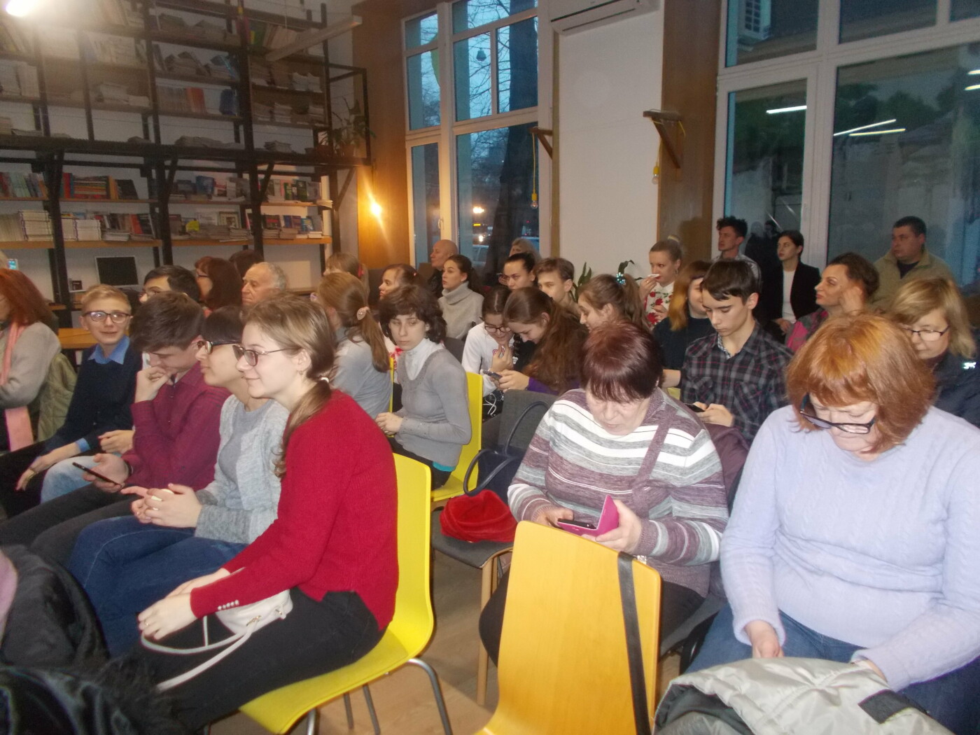 ����: 048.ua