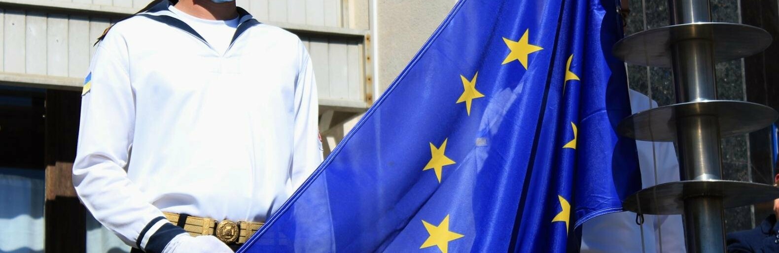 ����: 048.ua