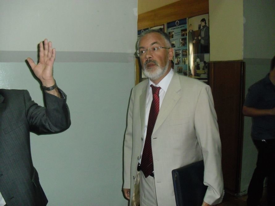 табачник в днепропетровске