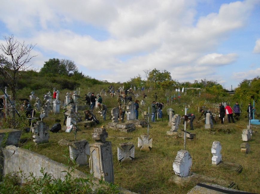 885209_10201783172437669_618007642_o