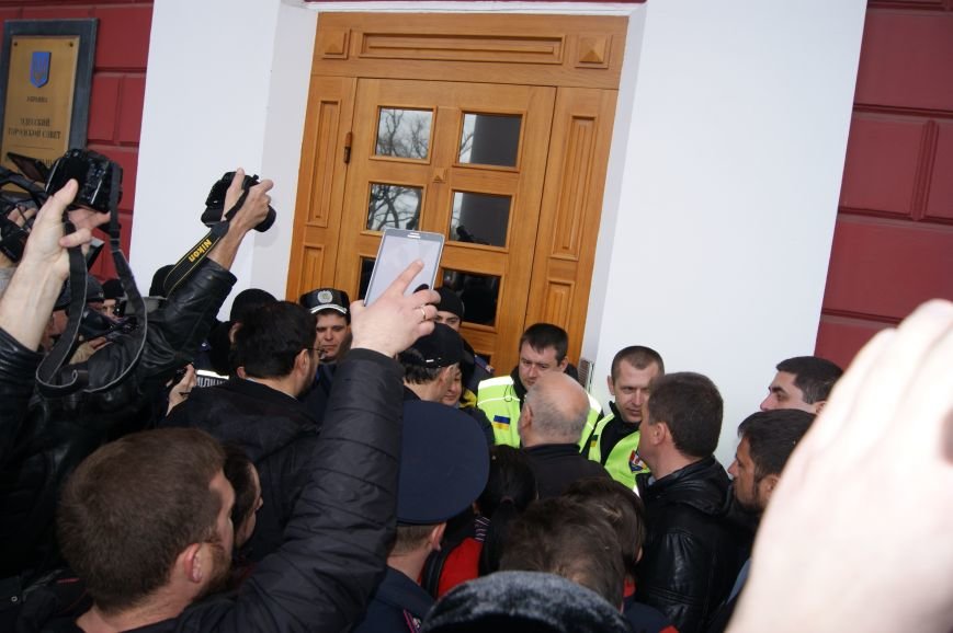 Под Одесской мэрией клеймили сепаратистов и протестовали против Генплана (ФОТО) (фото) - фото 2