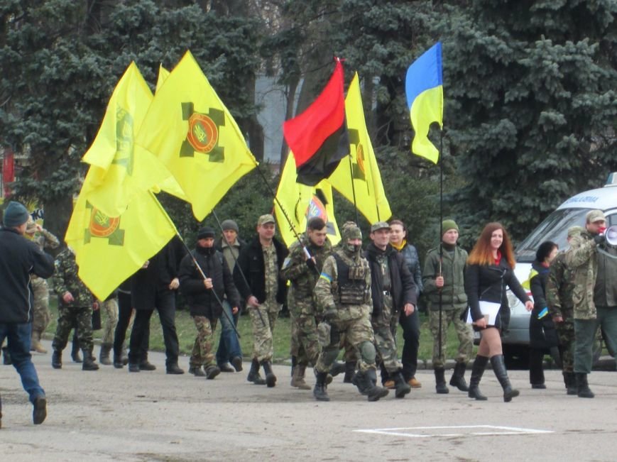 12768092_1721167221440072_1001221050_o