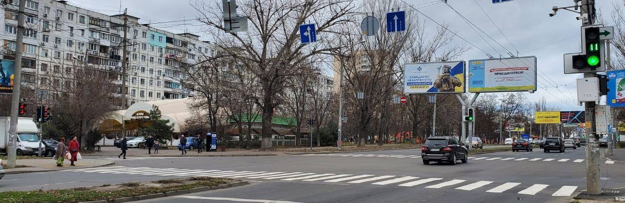 В Одесі оновлюють розмітку на пішохідних переходах, - ФОТО