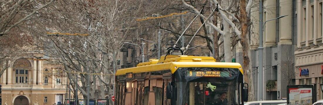Електротранспорт в Одесі відновлює роботу 