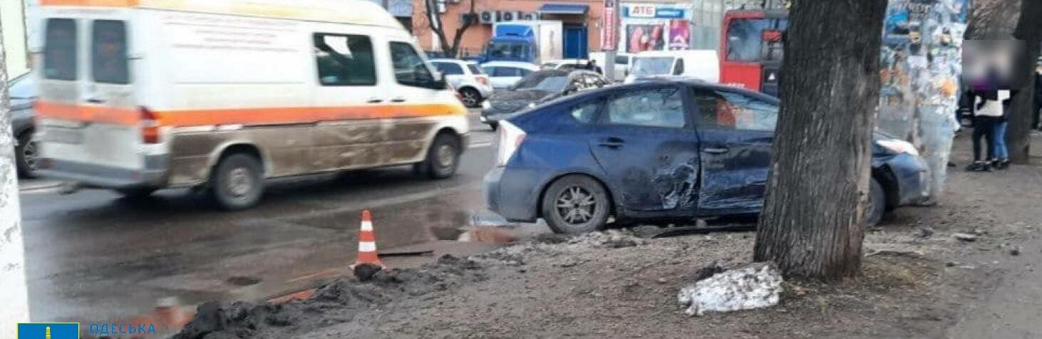 Збив дітей: в Одесі судили водія, який напідпидку без водійського посвідчення пролетів на червоне та скоїв ДТП, - ФОТО 