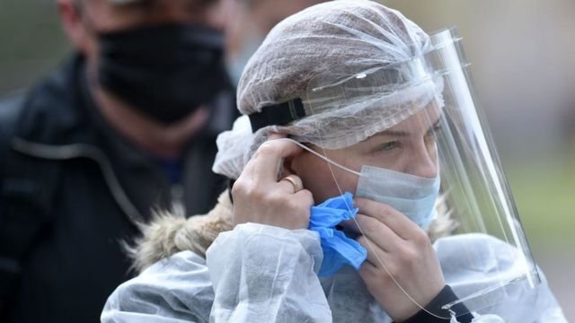 Коронавірус в Україні: захворіли майже 17 тисяч