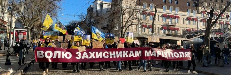 В Одесі влаштували ходу, щоб нагадати суспільству про полонених та зниклих безвісти захисників, - ФОТО 