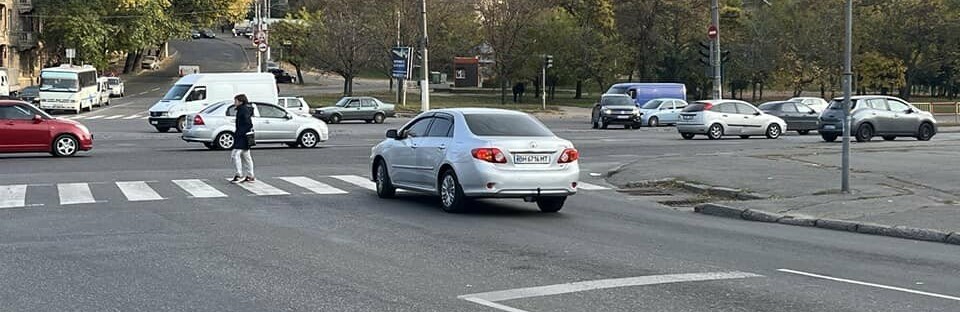 В Одесі на одному з великих перехресть змінили організацію дорожнього руху, - ФОТО 
