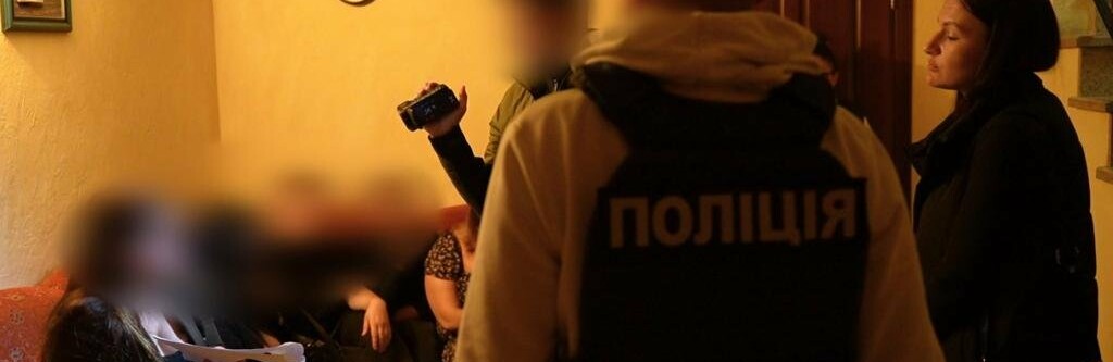 Втягували жінок у зайняття проституцією: в Одесі поліцейські викрили групу сутенерок 