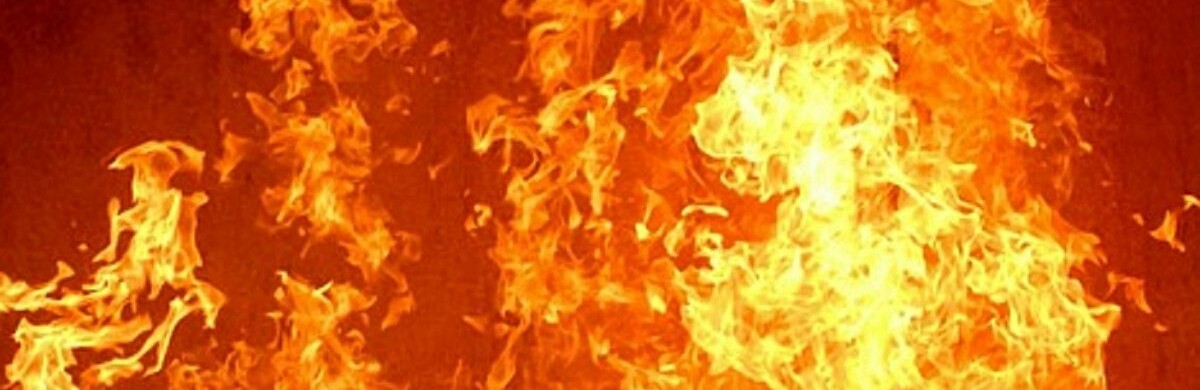 В Одесі спалахнула захаращена сміттям квартира, господарка загинула