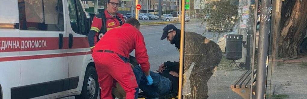 Стався епілептичний напад: одеські поліцейські врятувалии життя містянину