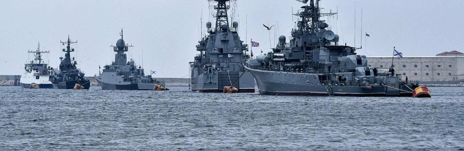 В Чорному морі знаходиться 14 ворожих кораблів 