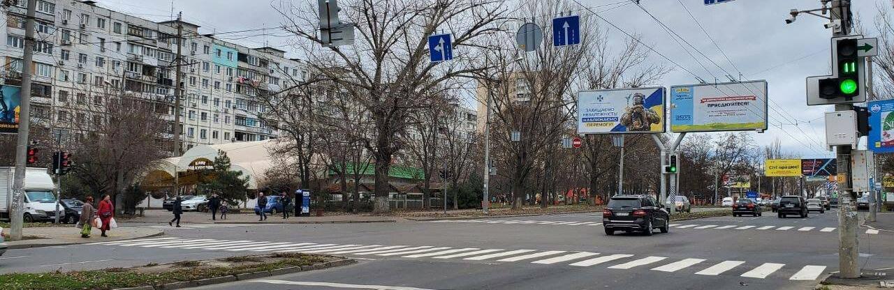 В Одесі оновлюють розмітку пішохідних переходів