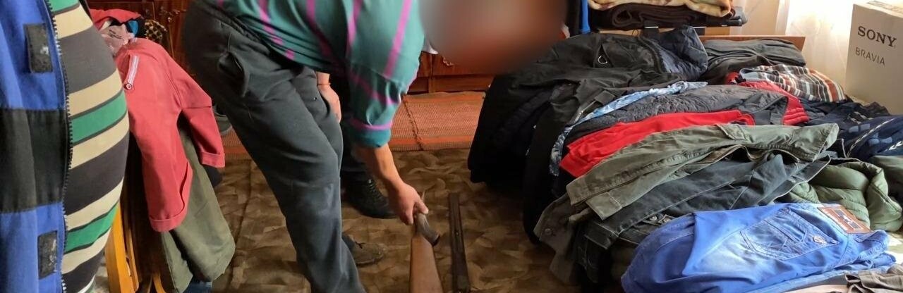 За чужі борги: на Одещині чоловік побив мисливською рушницею свого сусіда, - ФОТО