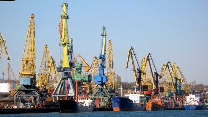 Вночі росіяни вдарили по одному з портів Одеської області