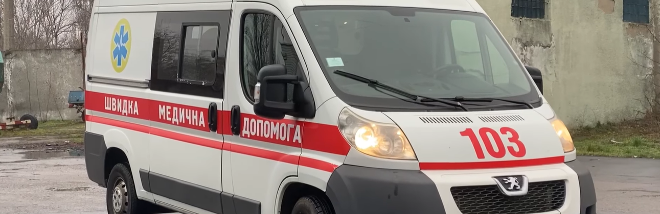 В одеському центрі комплектування пояснили, що використання авто «швидкої»  цілком законно,- ВІДЕО