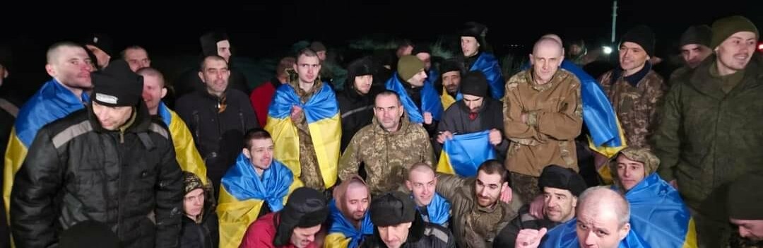 З російського полону повернулися захисники Зміїного