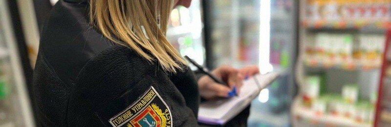 На Одещині оштрафують двох продавчинь, які продали алкоголь неповнолітнім 