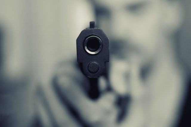 На Одещині судили хлопця, який влаштував стрілянину на власному весіллі