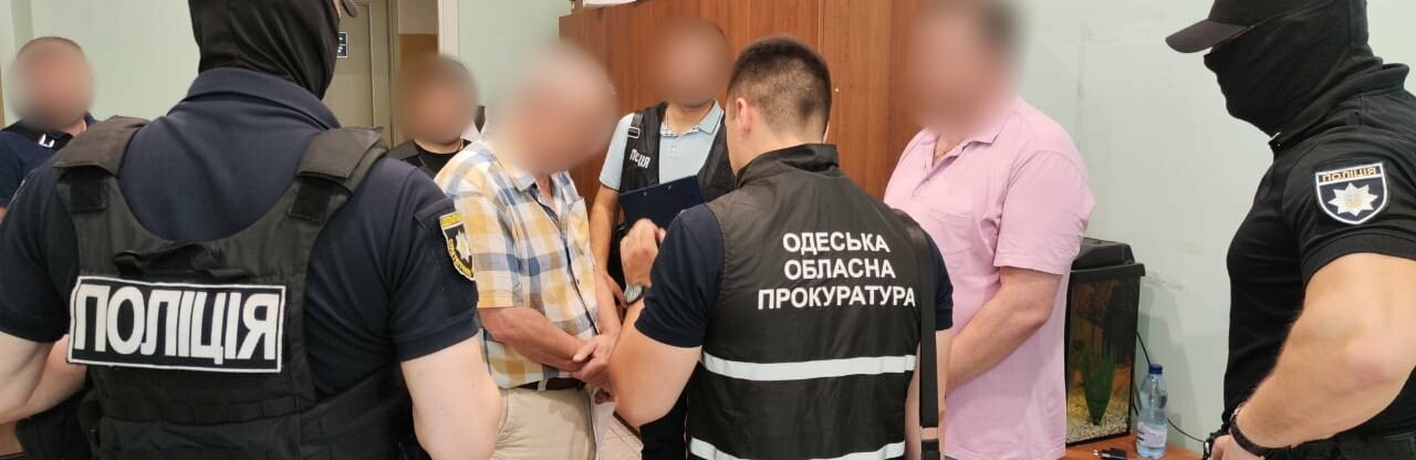 Дві тисячі доларів за бюджетне місце: в Одесі викрили на хабарі службову особу одного з коледжів