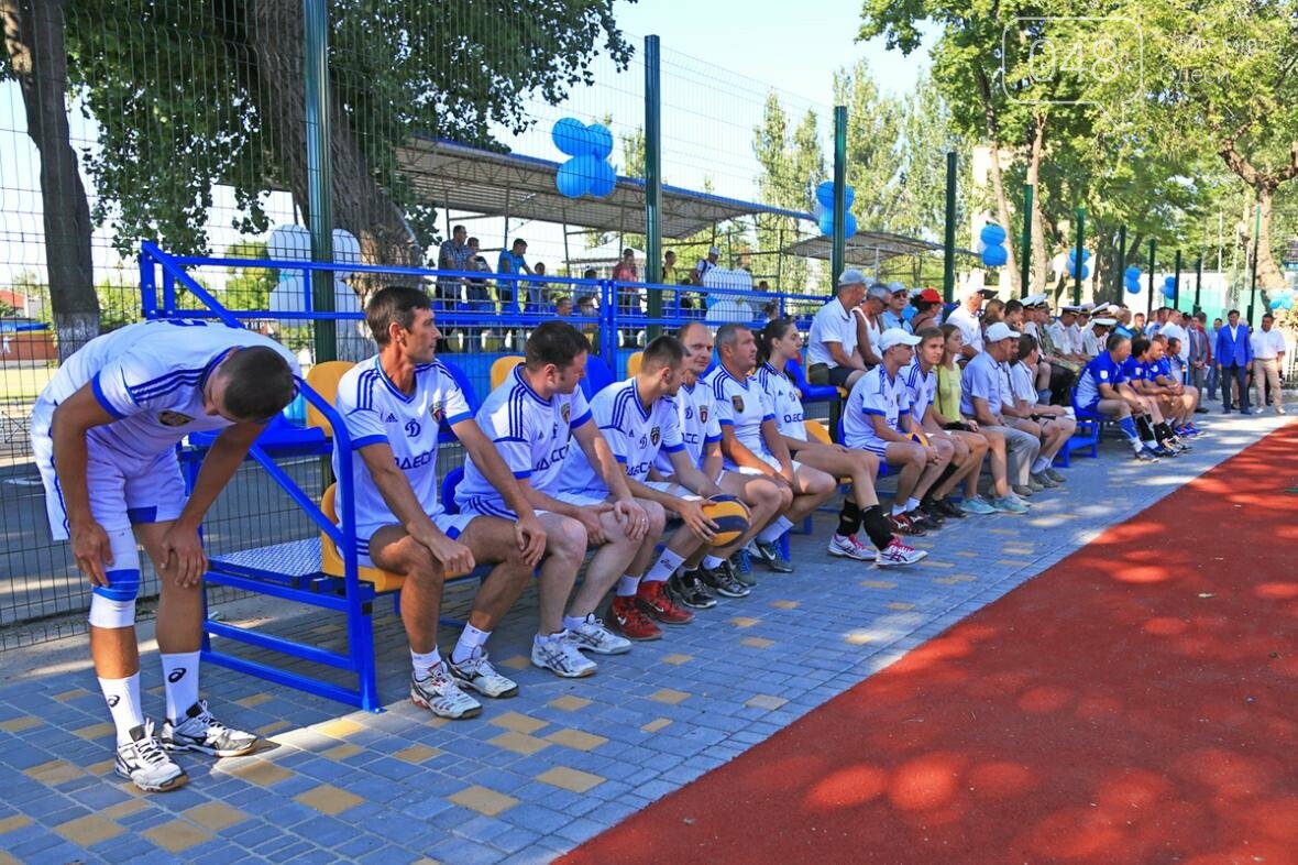 На стадионе "Динамо" открыли новую спортивную площадку: Пре..., фото-6 На стадионе "Динамо" открыли новую спортивную площадку: Президент компании "ЗАРС" подарил ее одесситам., фото-6