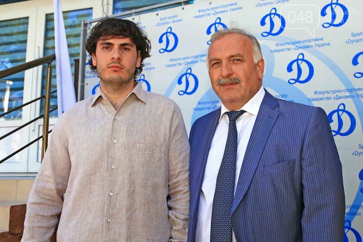 На стадионе "Динамо" открыли новую спортивную площадку: Пре..., фото-3 На стадионе "Динамо" открыли новую спортивную площадку: Президент компании "ЗАРС" подарил ее одесситам., фото-3