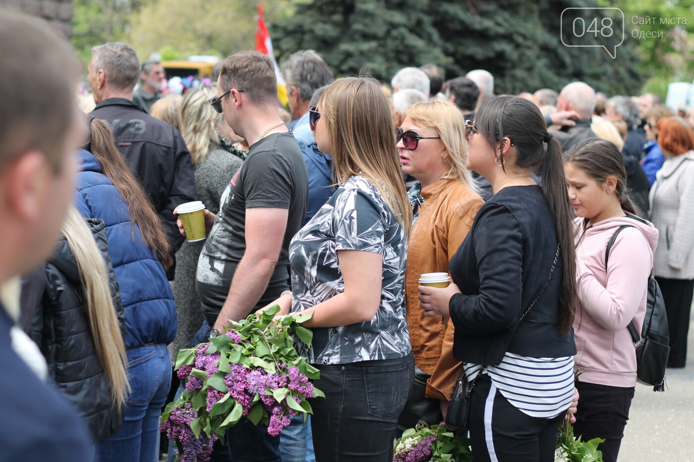 Активисты Куликового поля пришли к дому профсоюзов