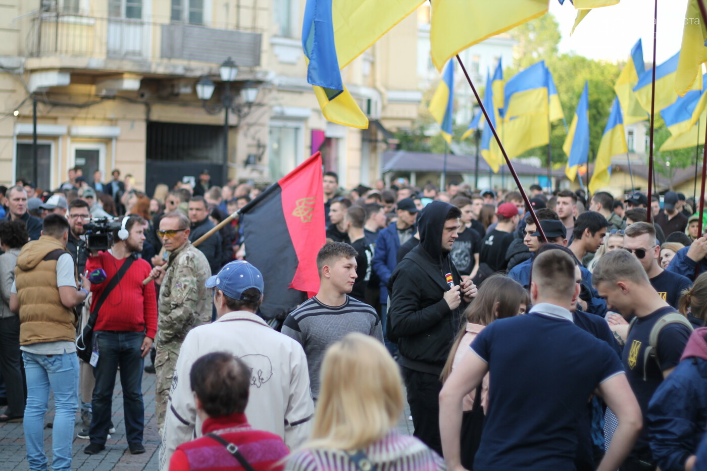 Корреспондент 048 Александр Жирносенко