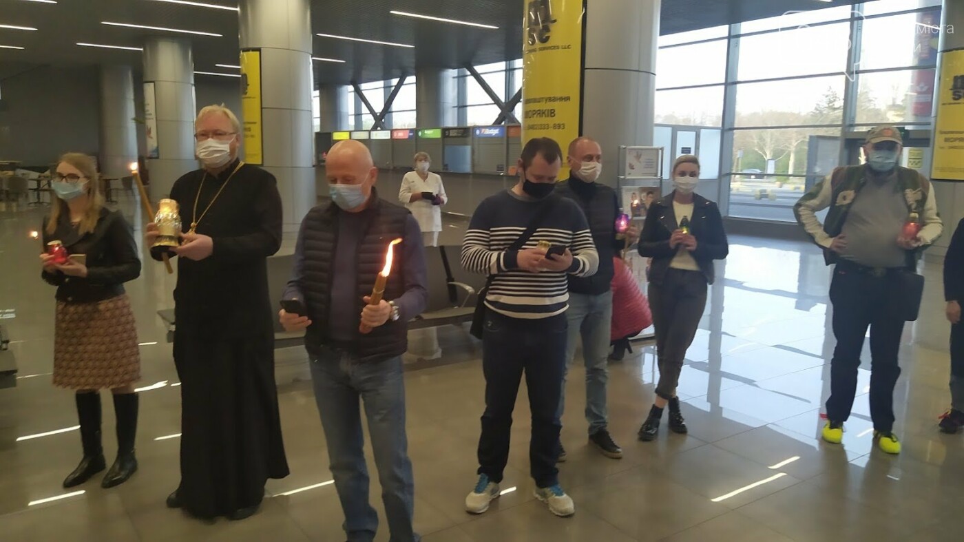 Благодатный огонь в Одессе.