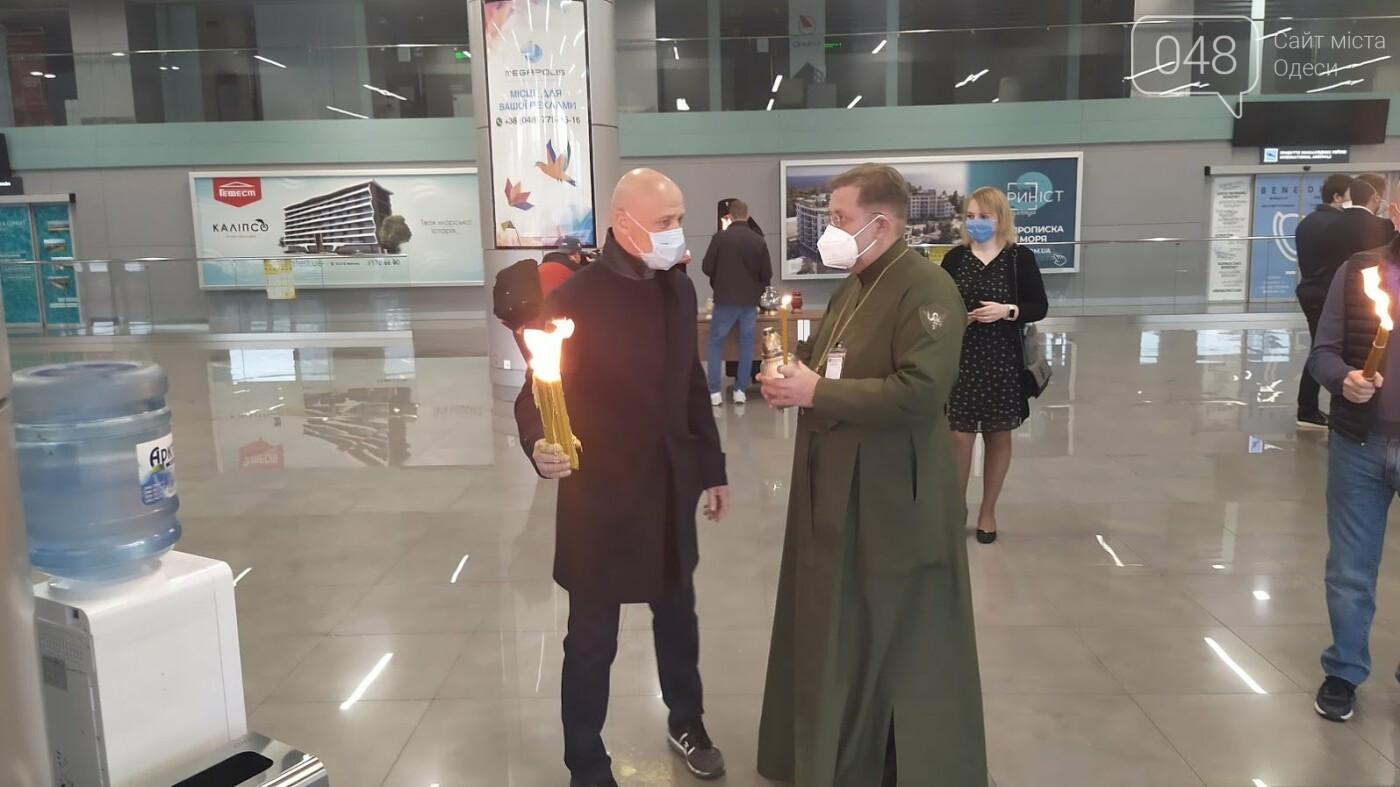 Благодатный огонь в Одессе.