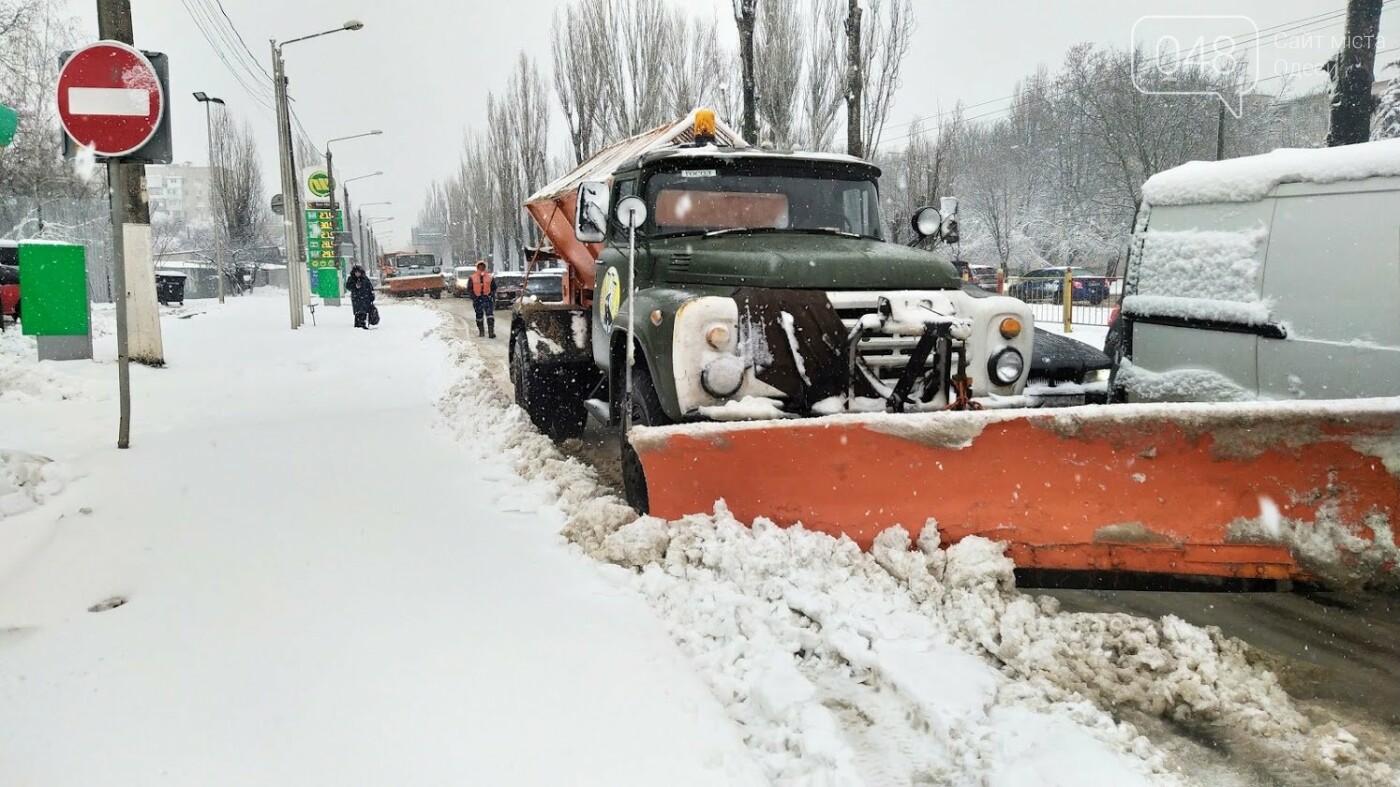 Снежная буря в Одессе: ситуация на дорогах города, - ФОТО, ОБНОВЛЕНО, фото-9, ФОТО: Александр Жирносенко.