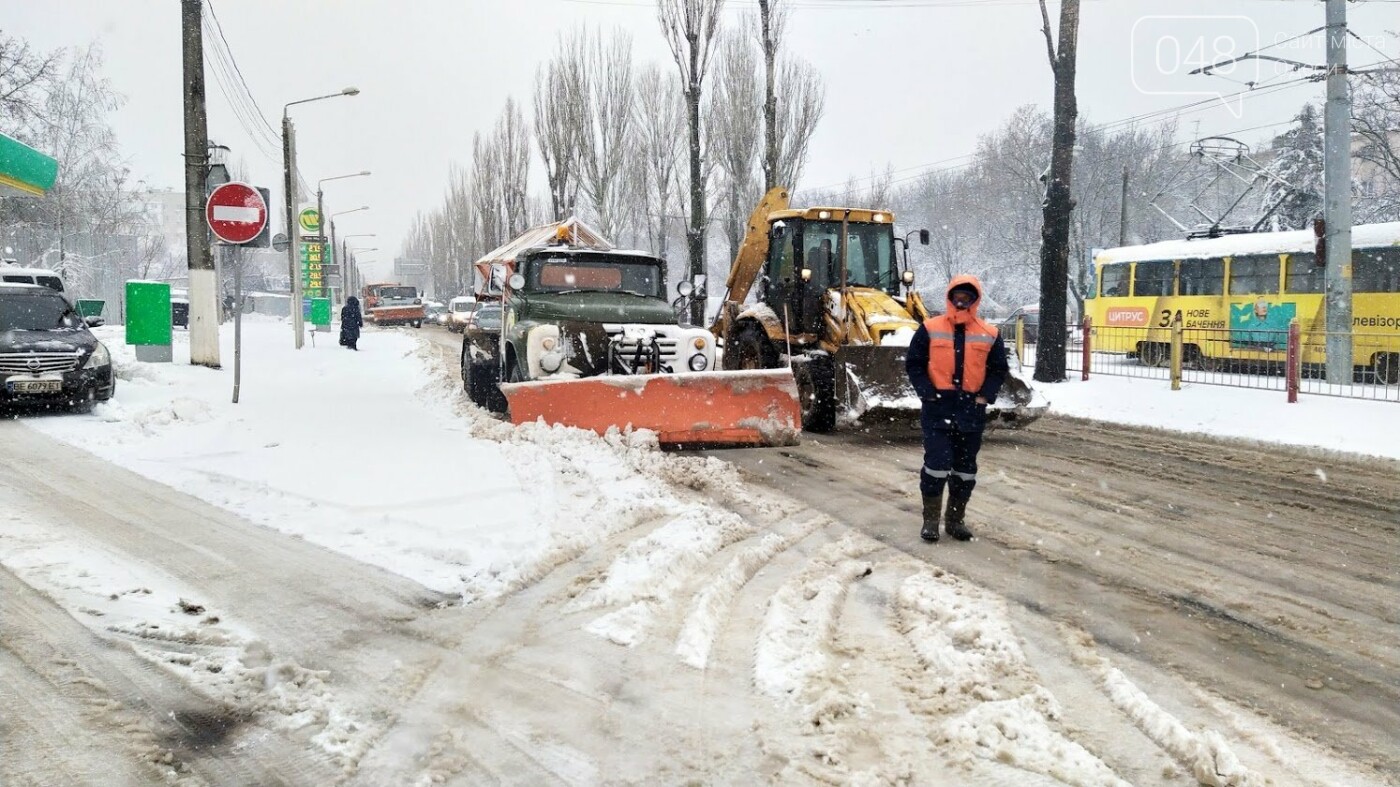 Снежная буря в Одессе: ситуация на дорогах города, - ФОТО, ОБНОВЛЕНО, фото-10, ФОТО: Александр Жирносенко.