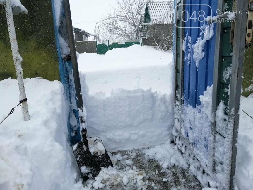 Сугробы выше крыши: жители Одесской области откапываются,-..., фото-1 Сугробы выше крыши: жители Одесской области откапываются,- ФОТОРЕПОРТАЖ, фото-1