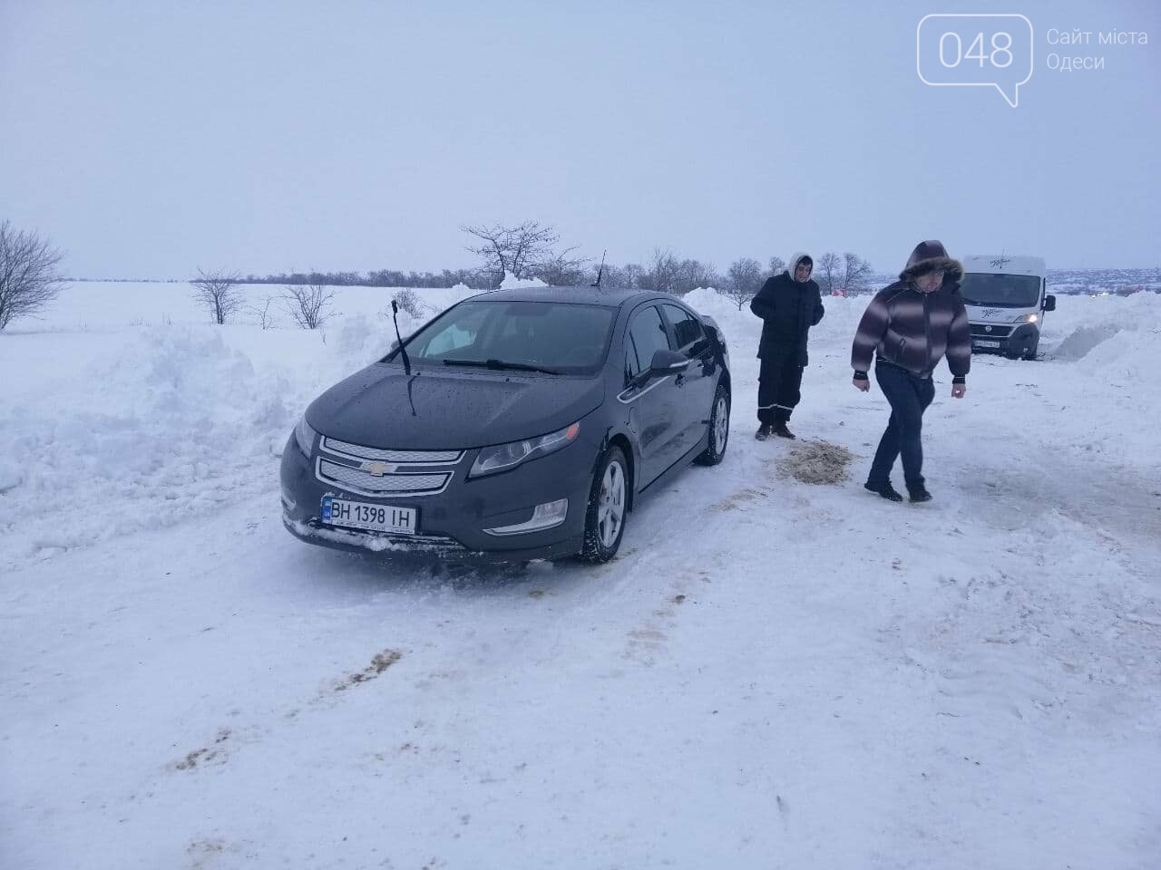 Трасса Одесса-Рени: брошенные автомобили, трактора и сугро..., фото-5 Трасса Одесса-Рени: брошенные автомобили, трактора и сугробы,- ВИДЕО, ФОТО, фото-5