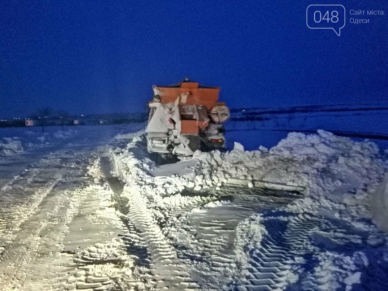 Трасса Одесса-Рени: брошенные автомобили, трактора и сугро..., фото-19 Трасса Одесса-Рени: брошенные автомобили, трактора и сугробы,- ВИДЕО, ФОТО, фото-19
