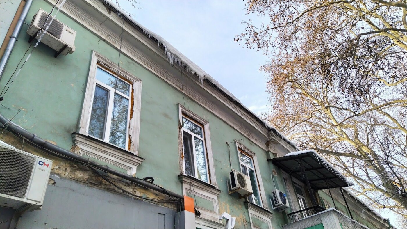 Берегите головы: в Одессе с крыш падают сосульки и глыбы льда, - РЕКОМЕНДАЦИИ, ФОТО, фото-7, ФОТО: Александр Жирносенко