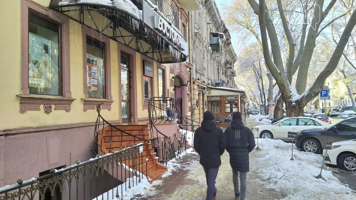 Берегите головы: в Одессе с крыш падают сосульки и глыбы льда, - РЕКОМЕНДАЦИИ, ФОТО, фото-6, ФОТО: Александр Жирносенко
