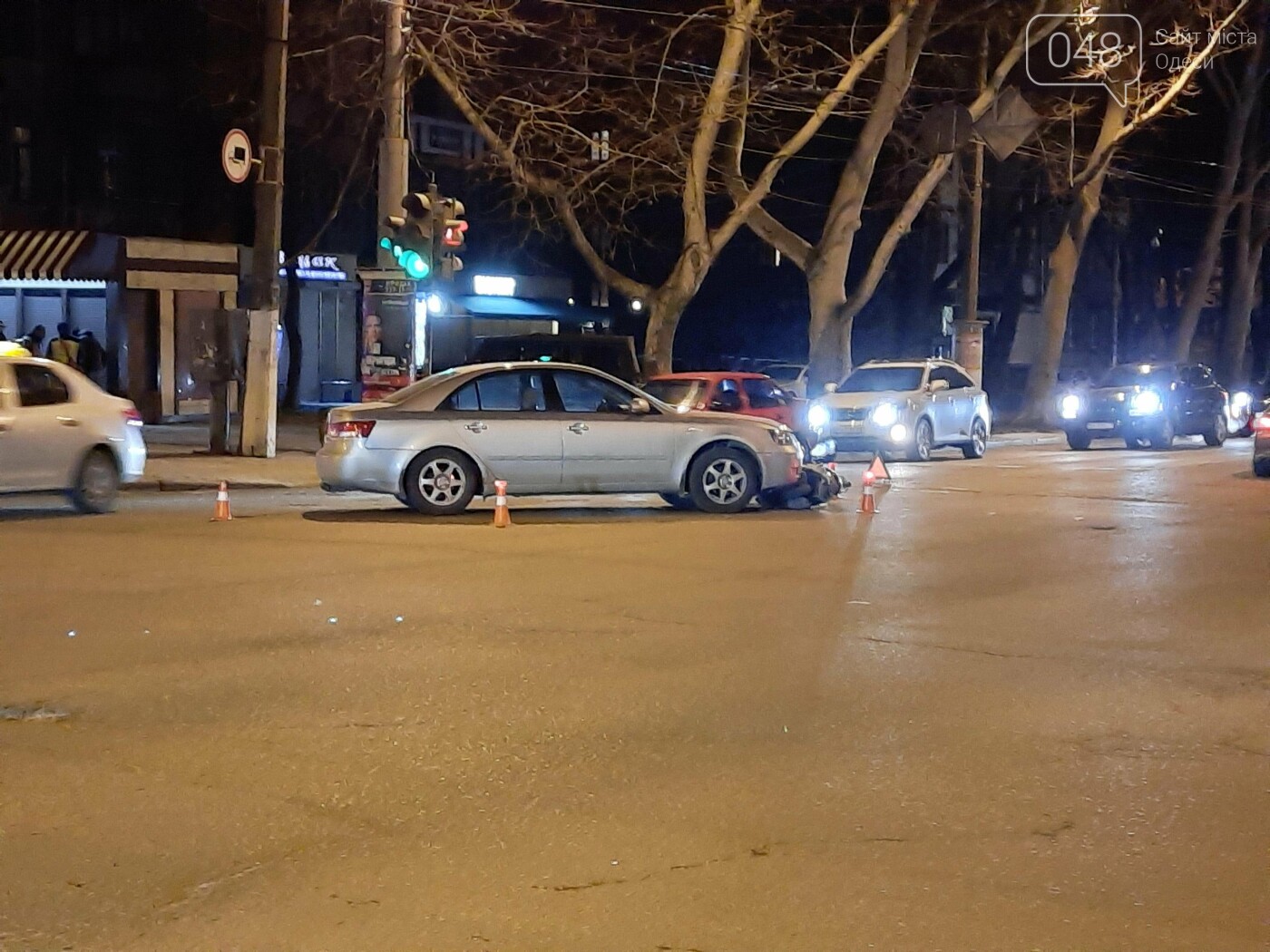 В Одессе на проспекте Шевченко произошло ДТП между легковушкой и мопедом, - ФОТО, фото-4