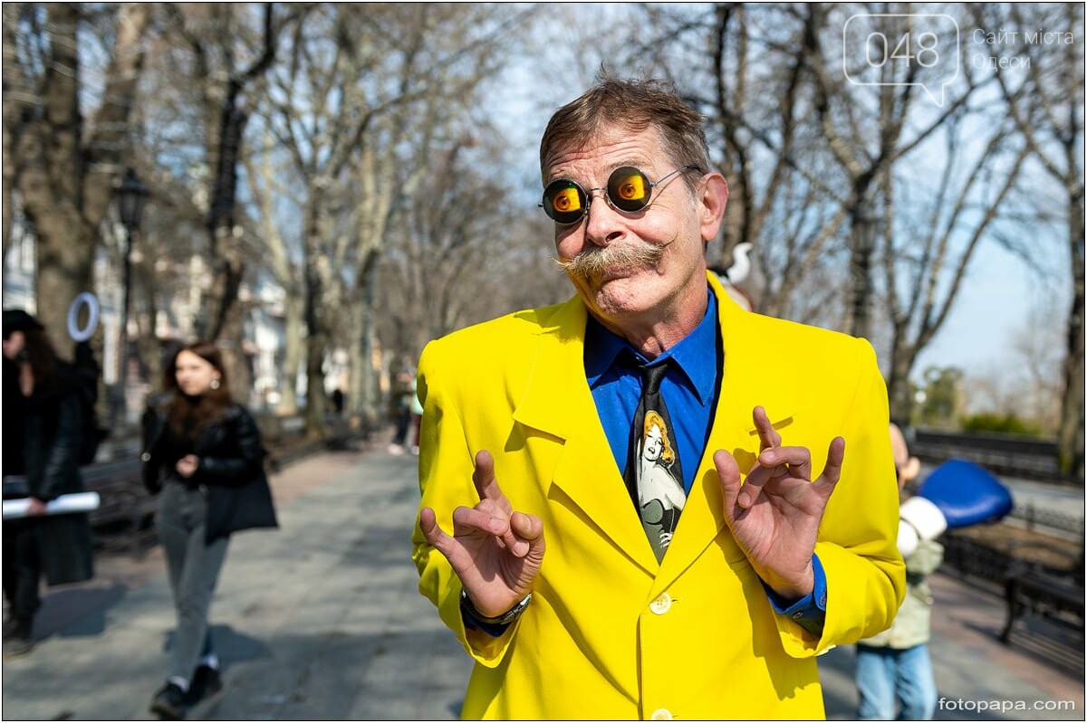 Маски без масок: 1 апреля в Одессе было весело, несмотря на карантин,- ФОТОРЕПОРТАЖ, фото-9