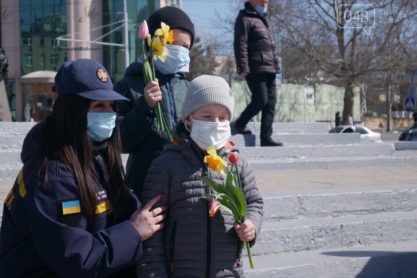 В День Освобождения Одессы возложили цветы к монументам боевой славы, - ФОТОРЕПОРТАЖ, фото-7