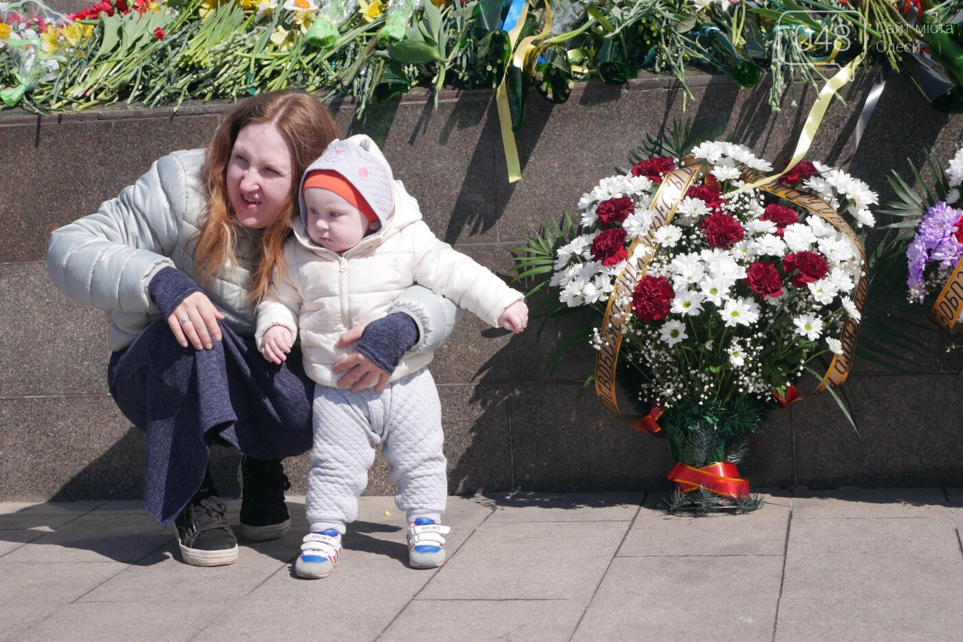 В День Освобождения Одессы возложили цветы к монументам боевой славы, - ФОТОРЕПОРТАЖ, фото-9
