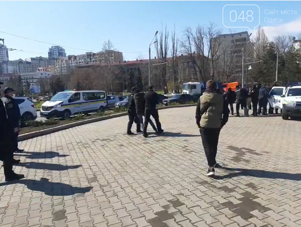 В Одессе во время акции протеста задержали троих человек, - ФОТО, ВИДЕО, фото-11