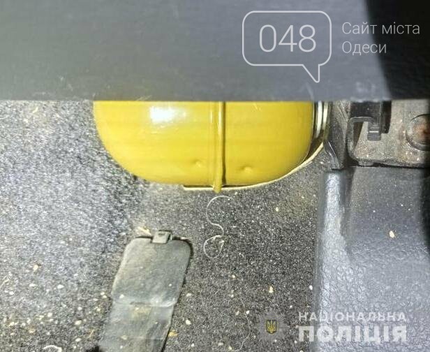 Вымогали деньги: в Одесской области задержали преступную группу, - ФОТО, ВИДЕО , фото-4