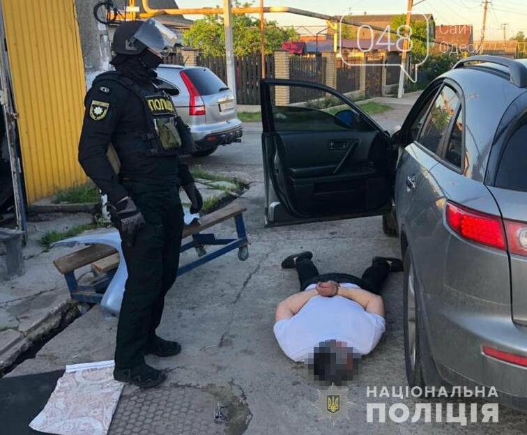 Вымогали деньги: в Одесской области задержали преступную группу, - ФОТО, ВИДЕО , фото-1