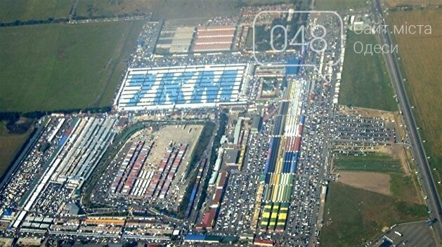 "Мы начинали торговать на картонках и газетах": история одесского промрынка 7км, - ФОТО, фото-6