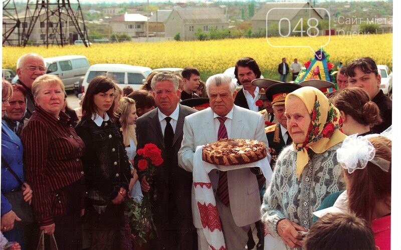 "Мы начинали торговать на картонках и газетах": история одесского промрынка 7км, - ФОТО, фото-3
